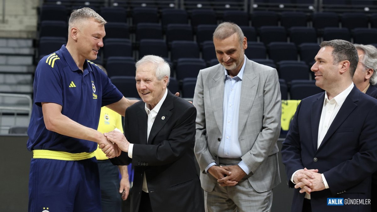Aziz Yıldırım'dan Kritik Ziyaret! Fenerbahçe Beko'nun Geleceği Şekilleniyor mu?