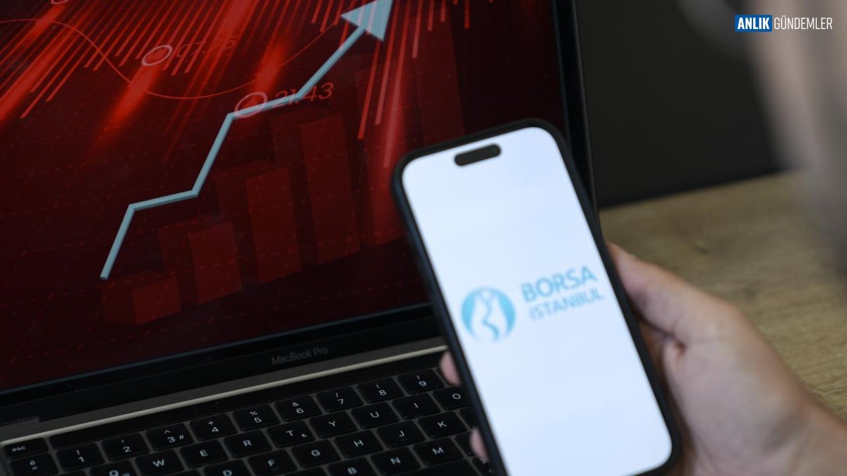 Borsa İstanbul'da Bayram Öncesi Yatırımcı Rüzgarı! Hangi Sektörler Parladı, Hangi Alanlar Geri Çekildi?