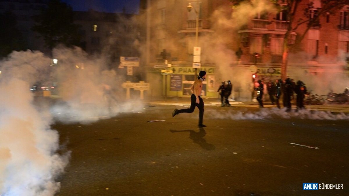 Şampiyonluk Coşkusu Kavgaya Döndü: Paris Sokaklarında 426 Gözaltı!