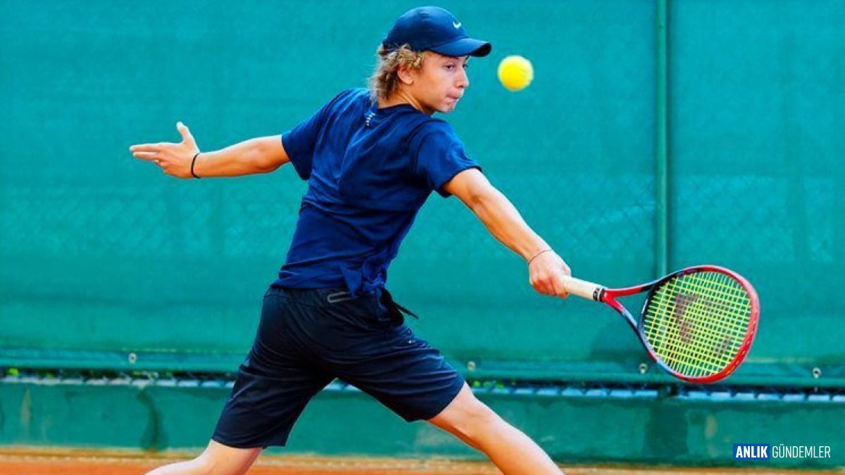 Roland Garros'ta Milli Sporcu Fırtınası: Kaan Işık Koşaner, Dev Bir Eşiği Aştı!