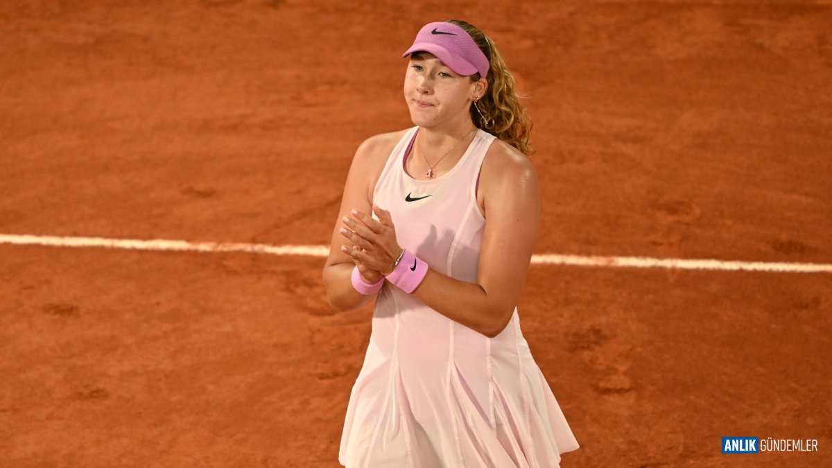 19 Yaşında Bir Yıldız Doğuyor: Andreeva, Roland Garros Finalinde Tarih Yazdı!