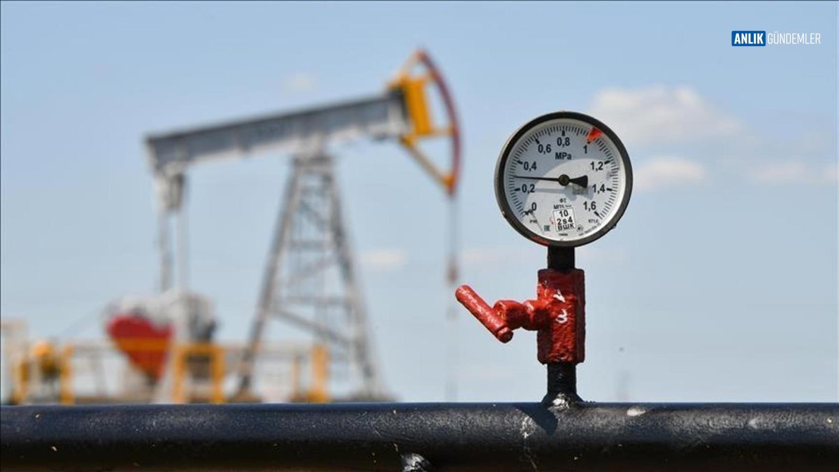 Küresel Petrol Piyasalarında Dönüm Noktası: ABD-İran Yakınlaşması Fiyatları Nasıl Sarstı?