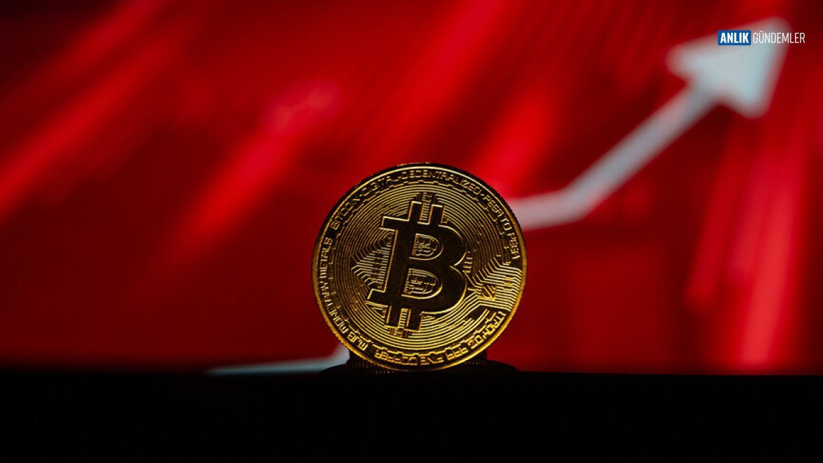 Küresel Gerilimler Bitcoin'i Vurdu: Kripto Kralı Neden 74 Bin Doların Altına İndi?