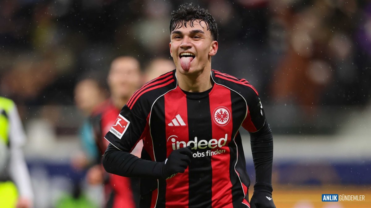 Galatasaray'ın Gözü O Süper Yetenekte! 35 Milyon Euro + Bonus Teklifiyle Frankfurt'un Kapısını Çaldı: Can Uzun Transferinde Son Durum Ne?