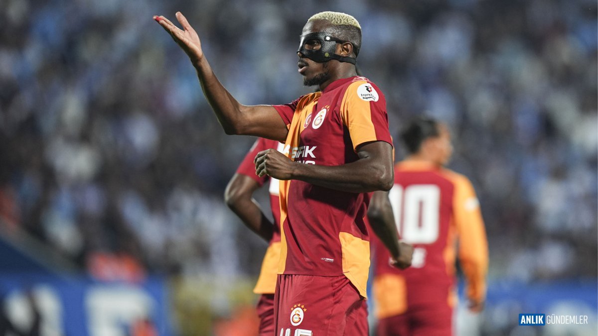 Sahaları Yıktı Geçti! Osimhen'in İnanılmaz Performansı Galatasaray'ı Uçuruyor: Değeri 150 Milyon Euro'yu Aşmış Olabilir!