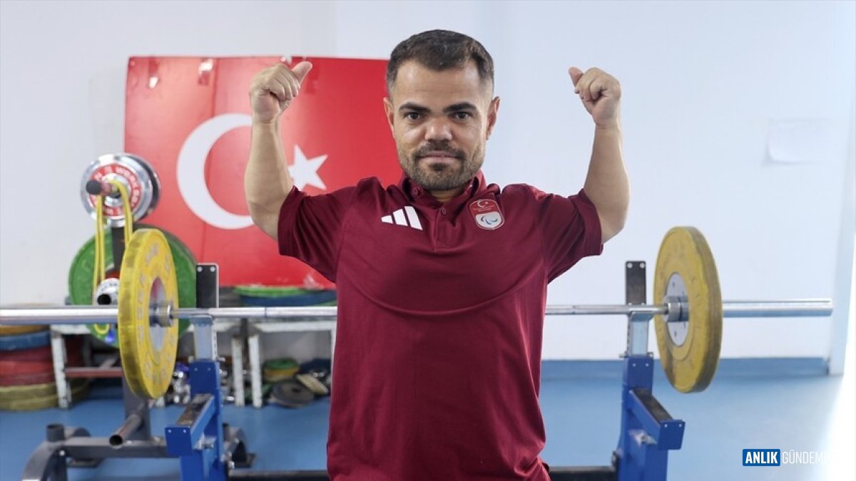 Paralimpik Devler Arenasında 'Minik Herkül'ün Gözü Altında: Abdullah Kayapınar'dan Tarihi Hedef!