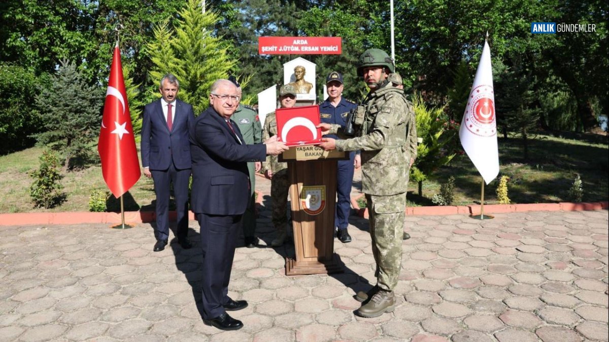 Milli Savunma Bakanı Güler'den Kritik Bayram Mesajı: Hudutlardan Bölgesel Gerilimlere Türkiye'nin Sarsılmaz Duruşu