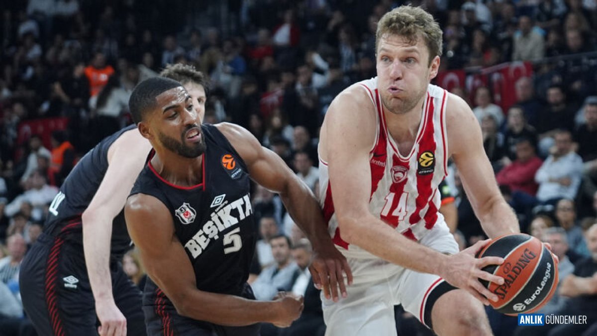 Beşiktaş Evinde Yıkıldı: Olympiakos'un Galibiyetiyle Avrupa Hayalleri Tehlikede!