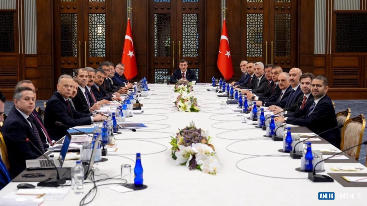 Ekonominin Kalbinde Kritik Buluşma! Yapısal Reformlar ve İstihdamın Yol Haritası Çizildi