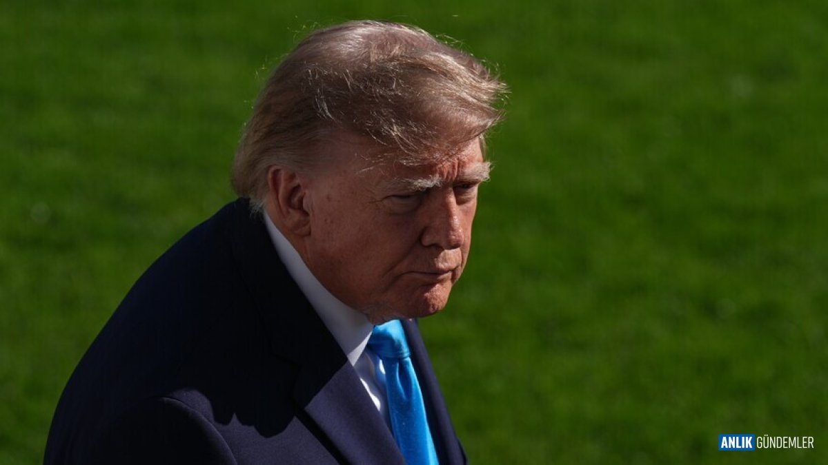 Trump'tan Zelenskiy'e Ağır Sözler: 'Müzakereleri Devretme Vakti Gelmiş Olabilir!'